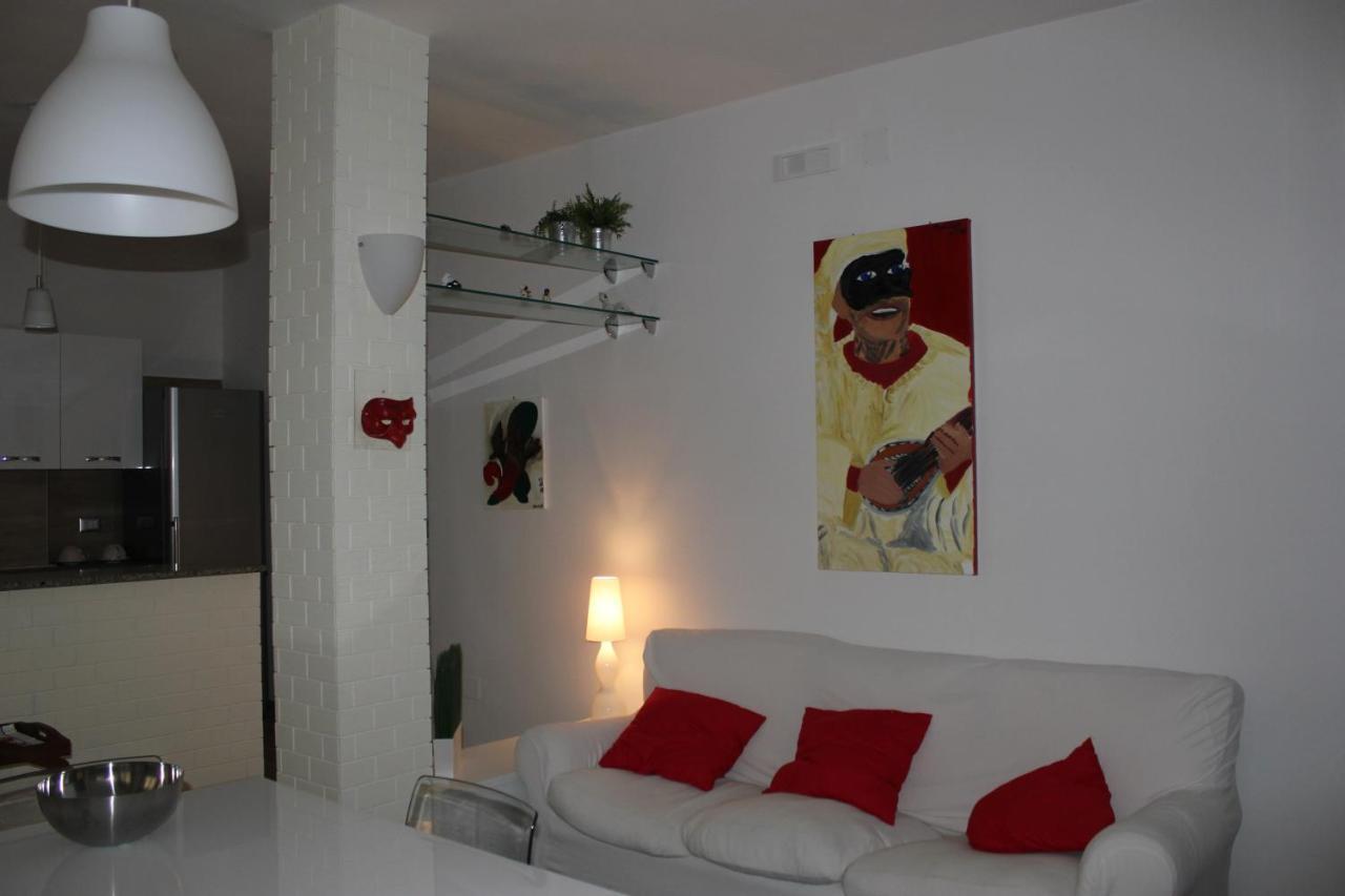 A Casa E Pepe Lovely Flat In The Heart Of Naples. Bagian luar foto