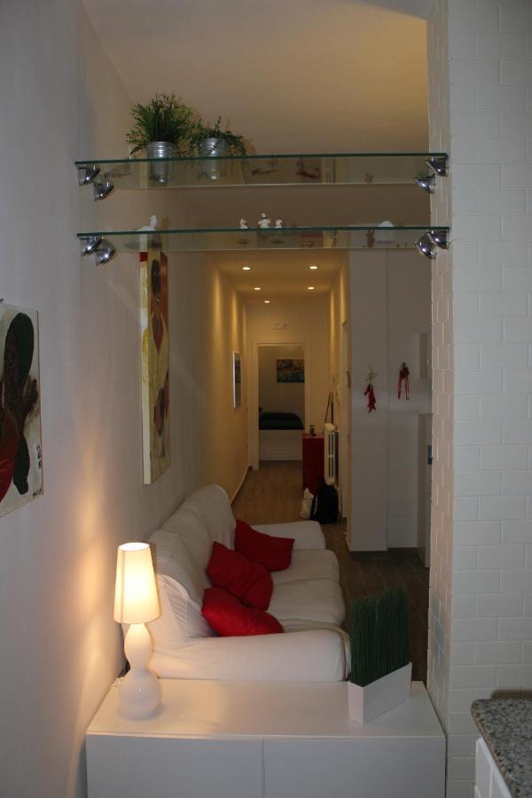 A Casa E Pepe Lovely Flat In The Heart Of Naples. Bagian luar foto